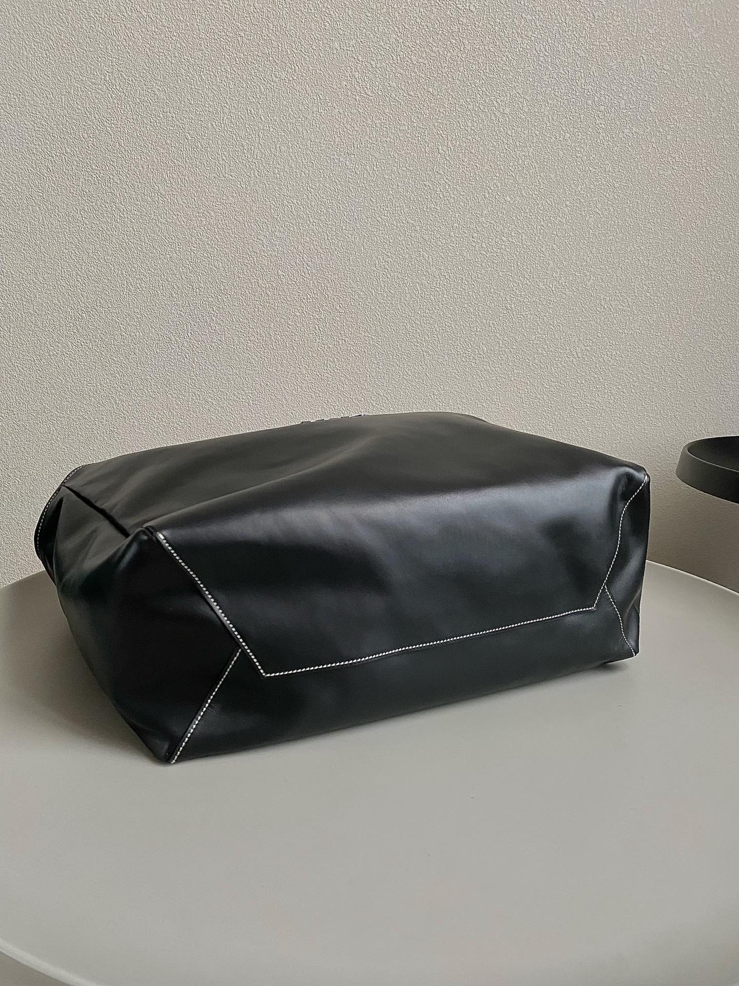 MiuMiu Tote-40×39×18CM