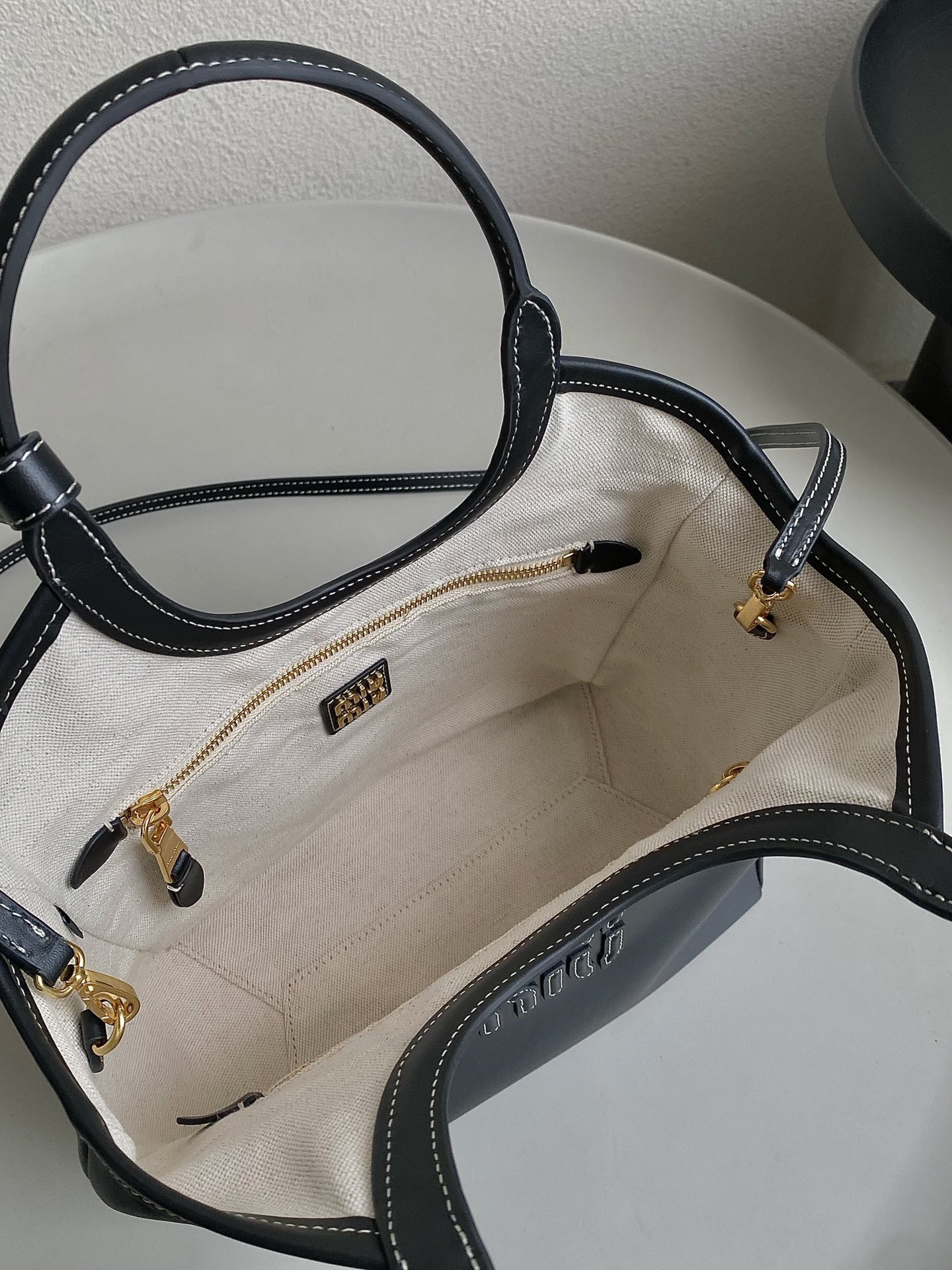 MiuMiu Tote-40×39×18CM