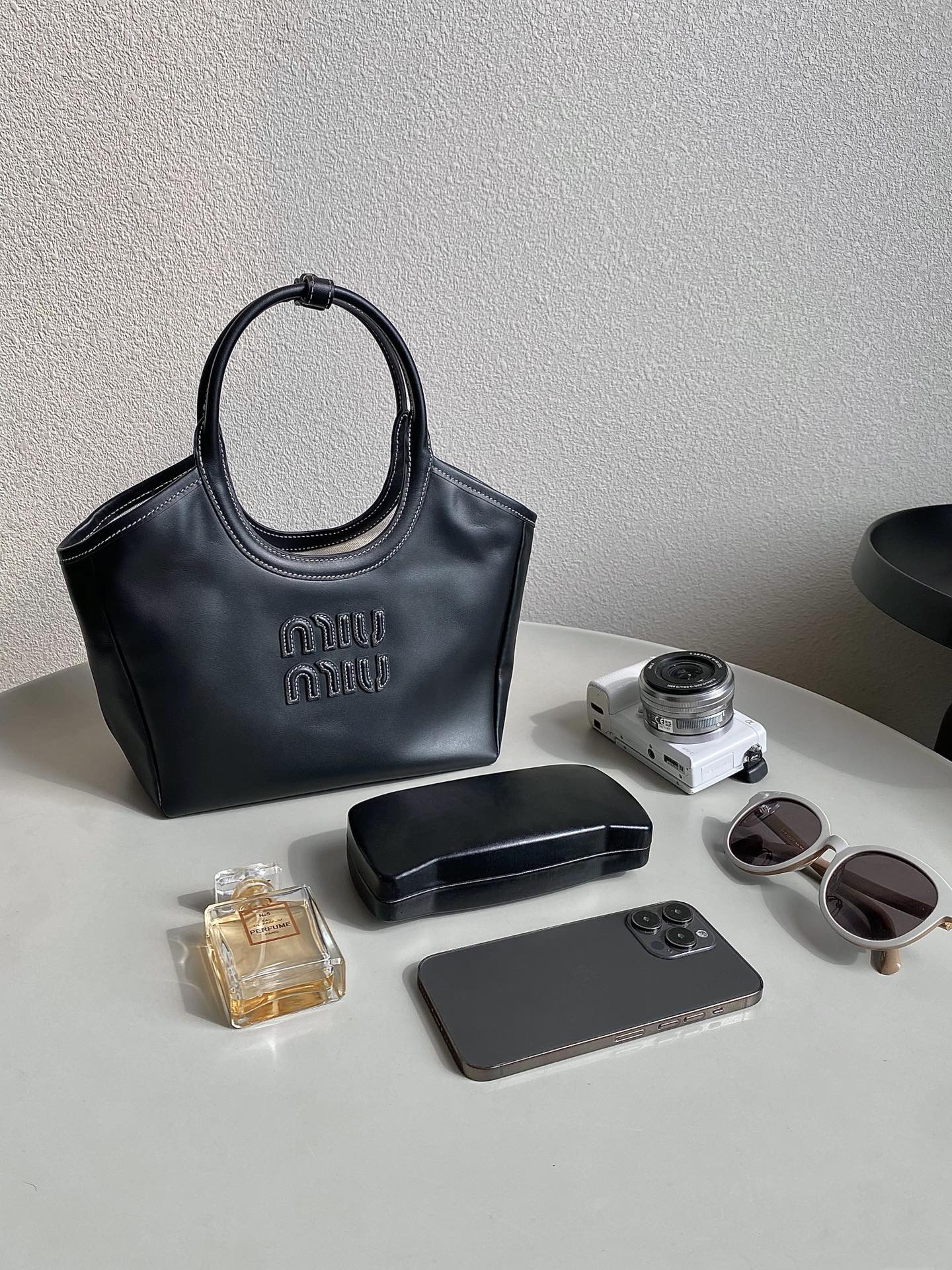 MiuMiu Tote-40×39×18CM