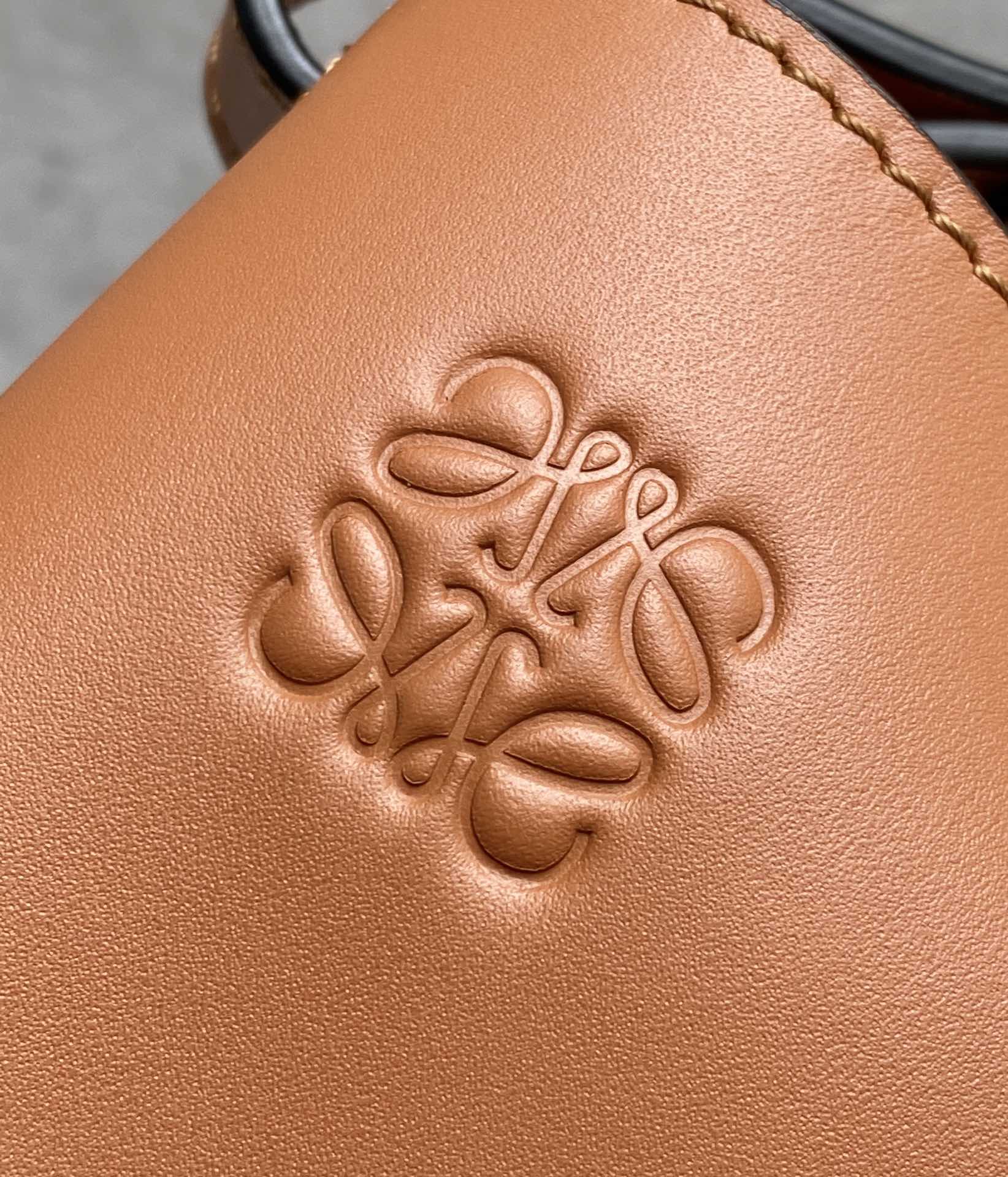 Loewe Puzzle GateDual Bag-25*19*11.5CM