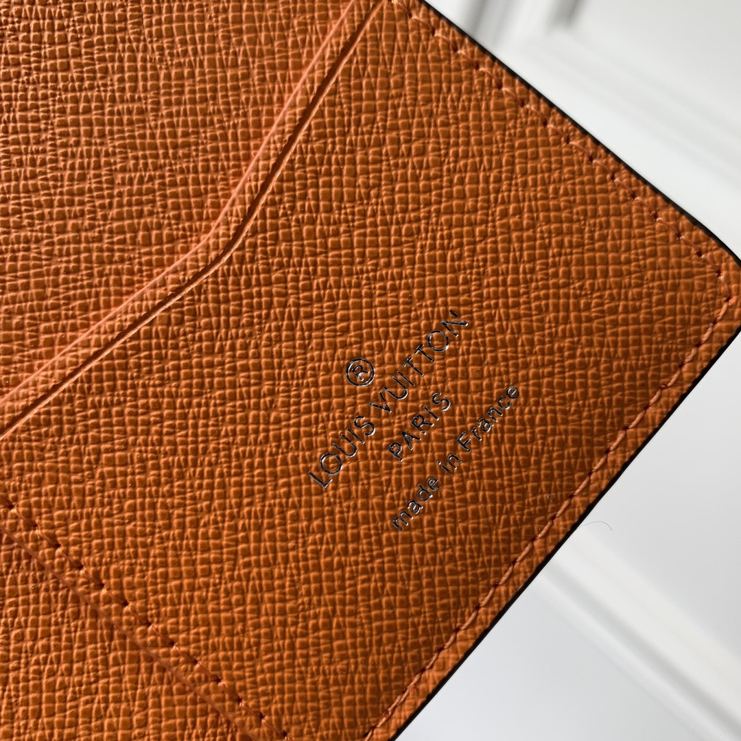 l**is V*t*n wallet-m83095-8*11*1cm