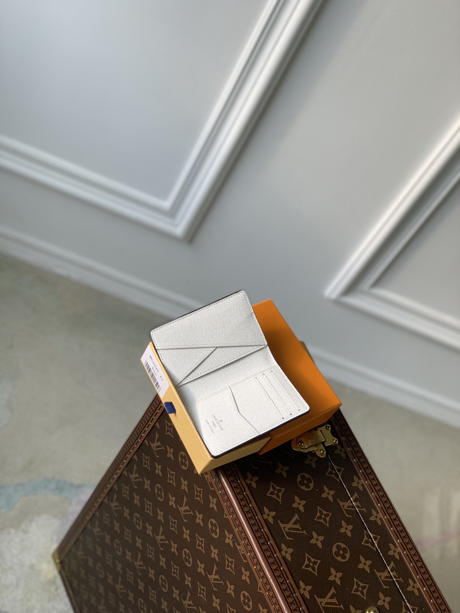 l**is V*t*n wallet-m83095-8*11*1cm