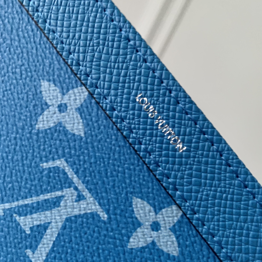 l**is V*t*n alpha wearable bag-m22481-18.5 x 11.0 x 6.5cm