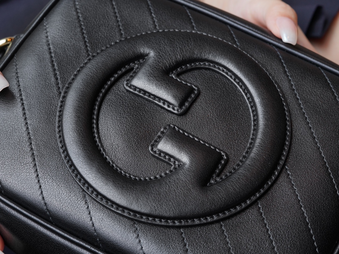 G*u*i blondie shoulder bag-21*15.5*5cm