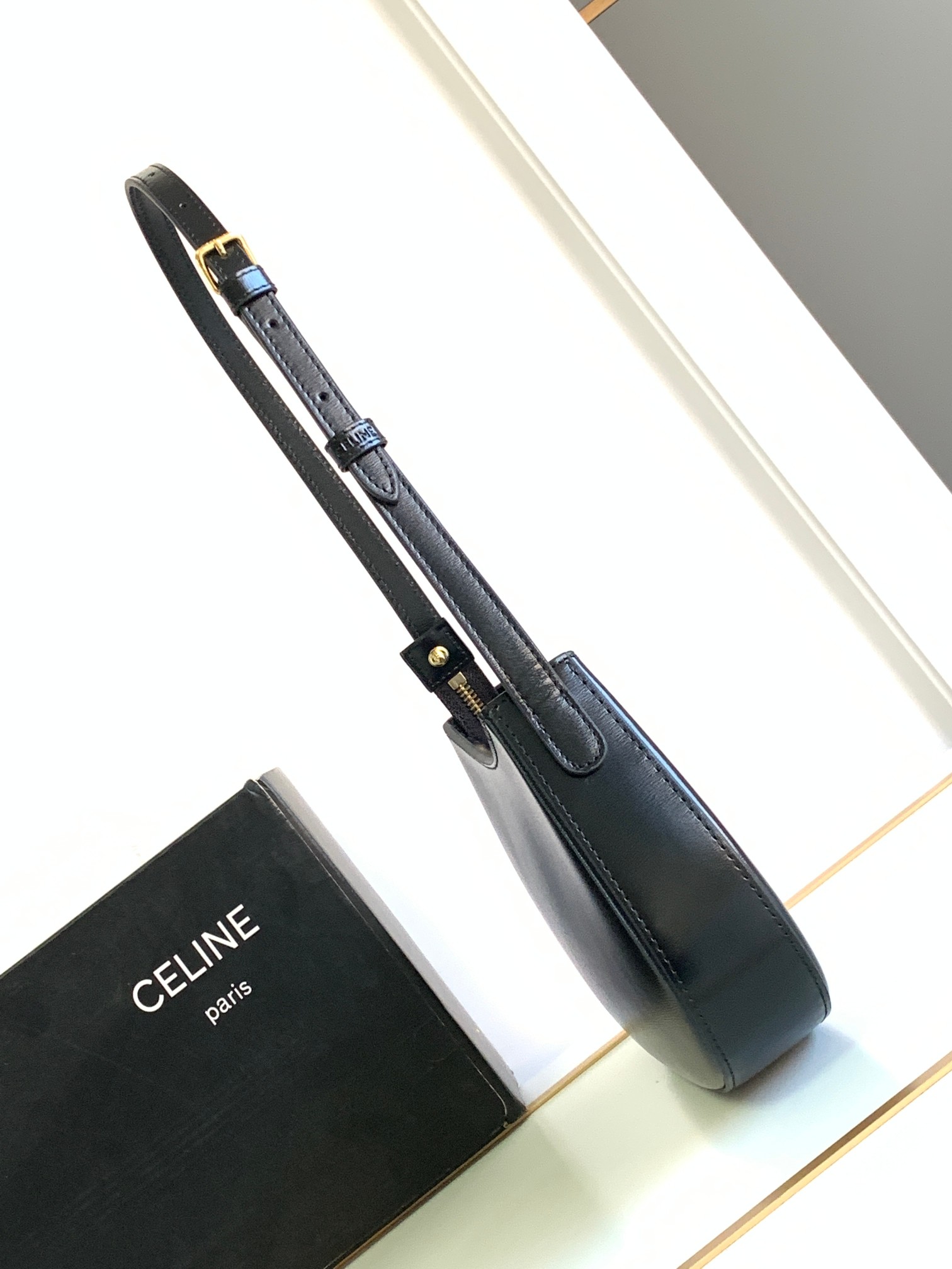 Ce**e tilly hobo bag-22 x 13.5 x 4cm