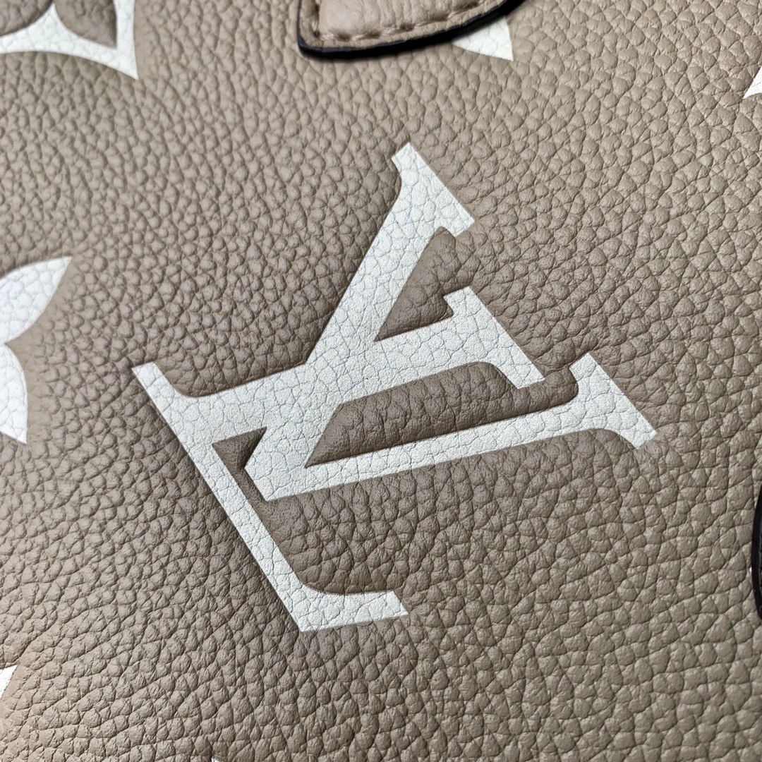 l**is V*t*n onthego bb handbag-18*15*8.5cm