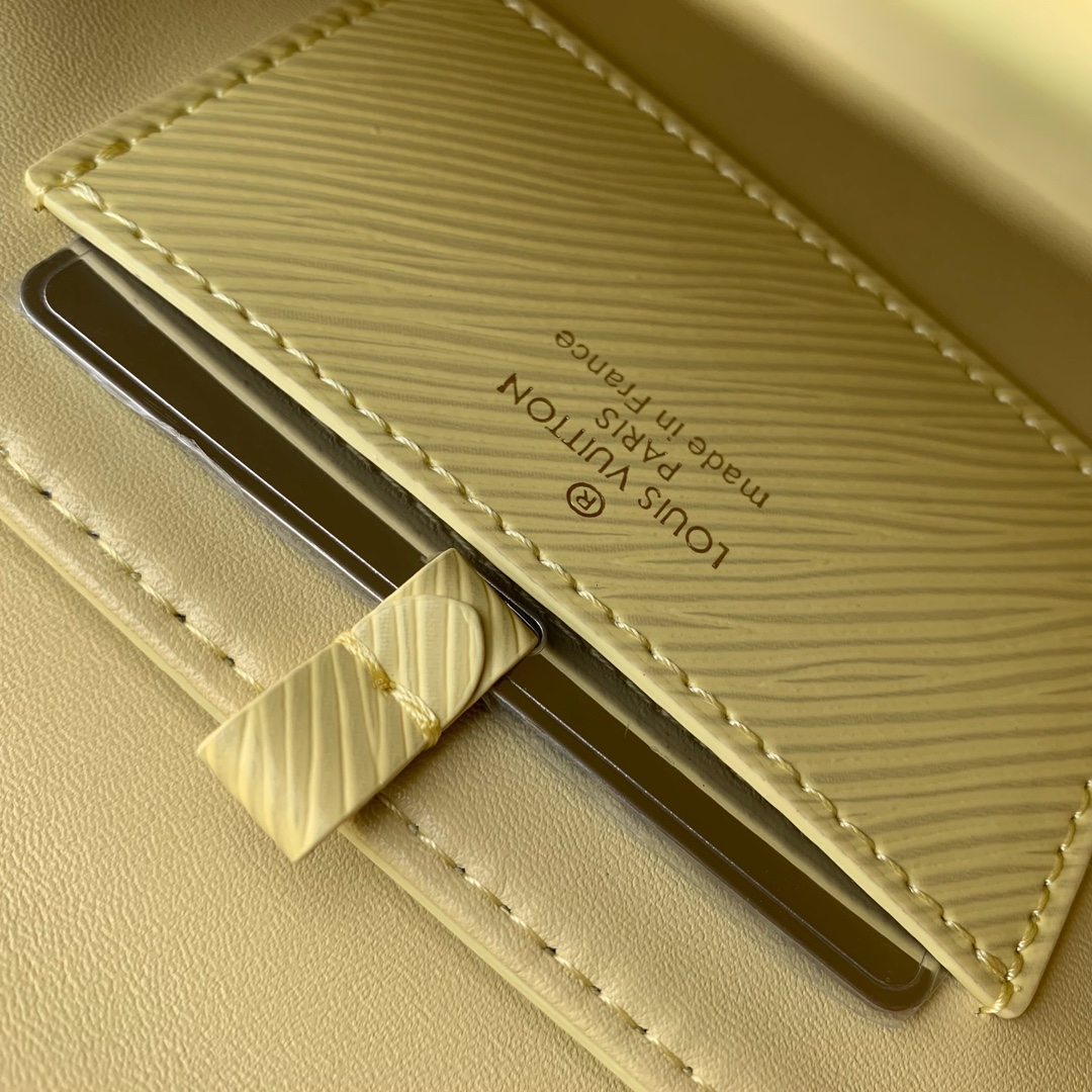 l**is V*t*n twist west-m24566-23.5*12*7cm