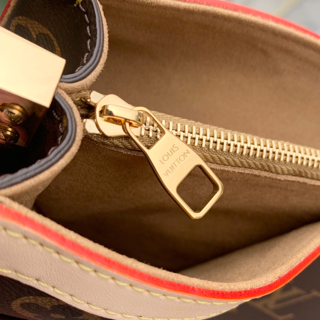 l**is V*t*n dauphine soft bag-28*20*11cm