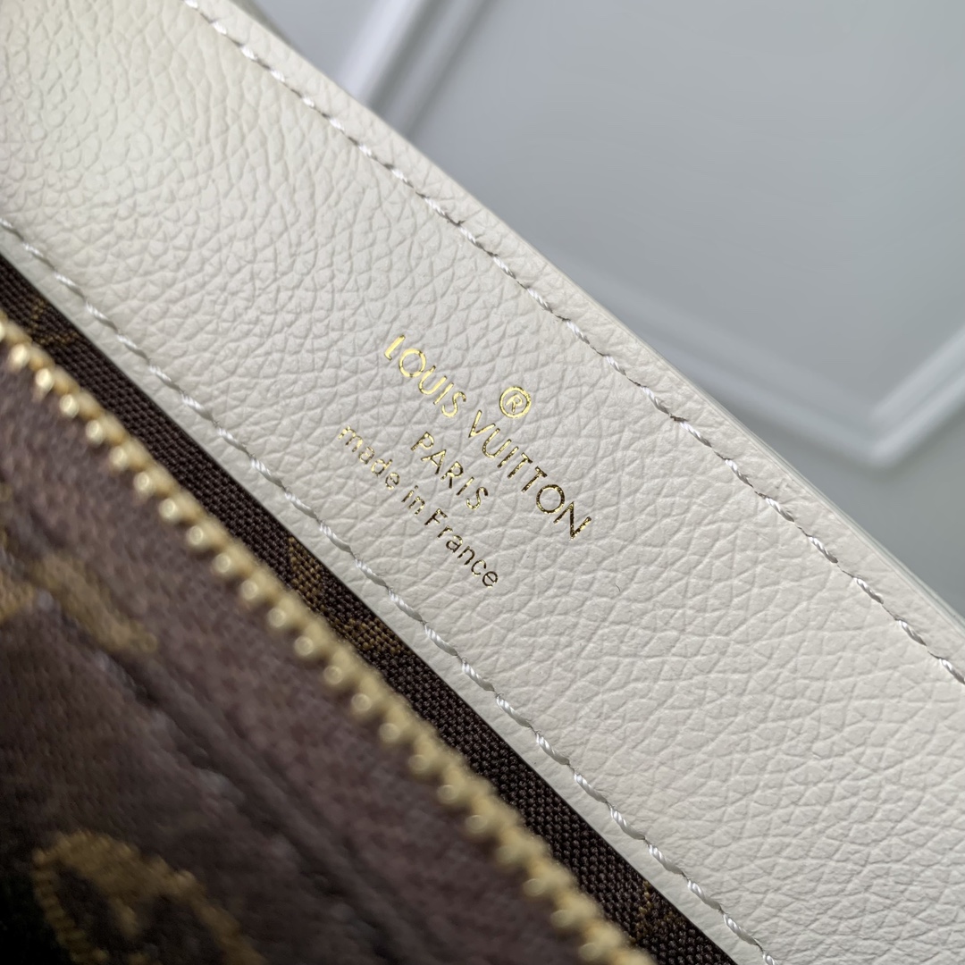 l**is V*t*n dauphine soft -24*17*9cm