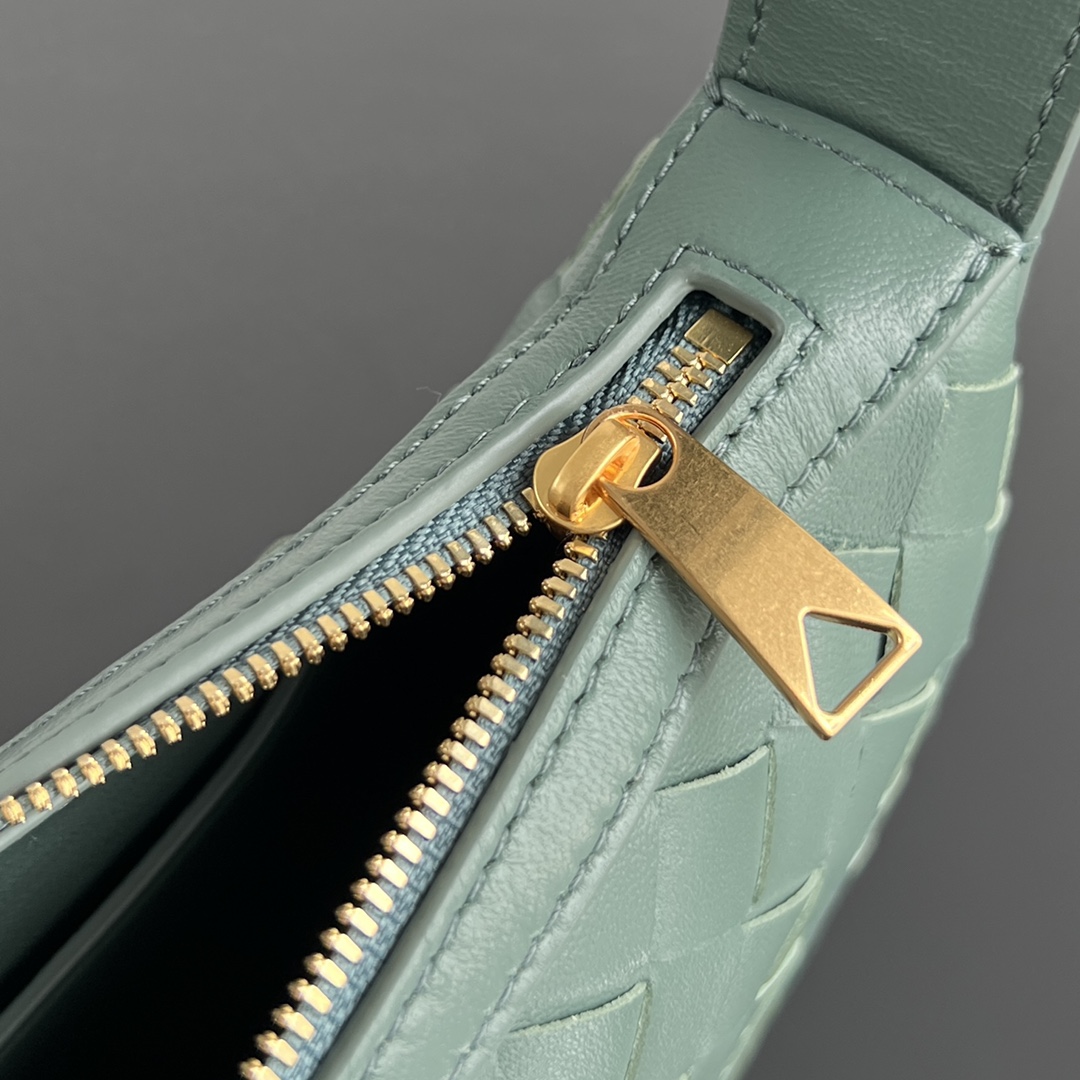 Bo*te*ga ve*ne*ta sunrisebag-23x15x4cm