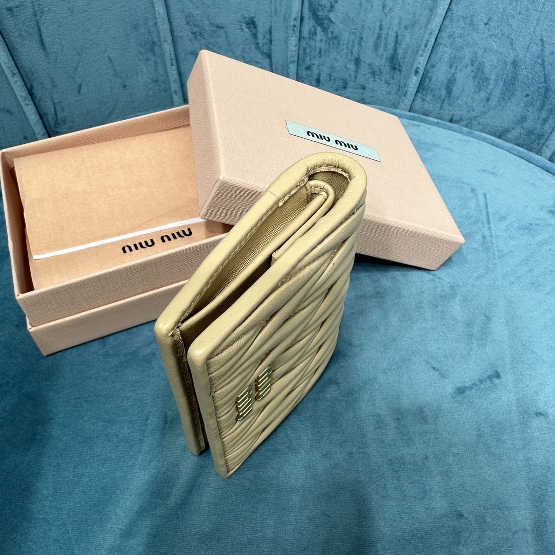 MiuMiu Pocket Wallet-11.5 X8CM