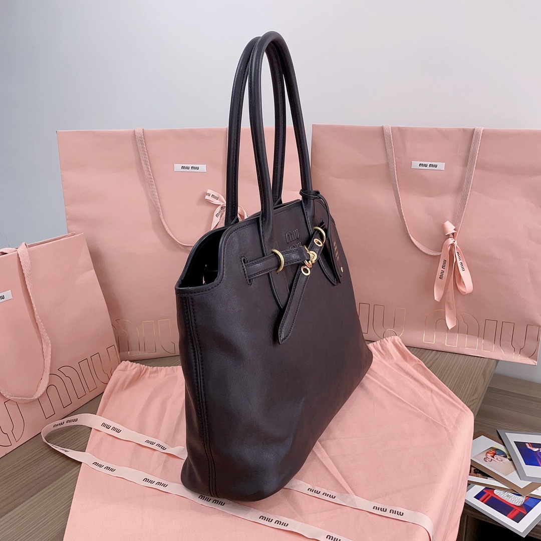 MiuMiu Aventure Nappa Tote-31X40X13CM