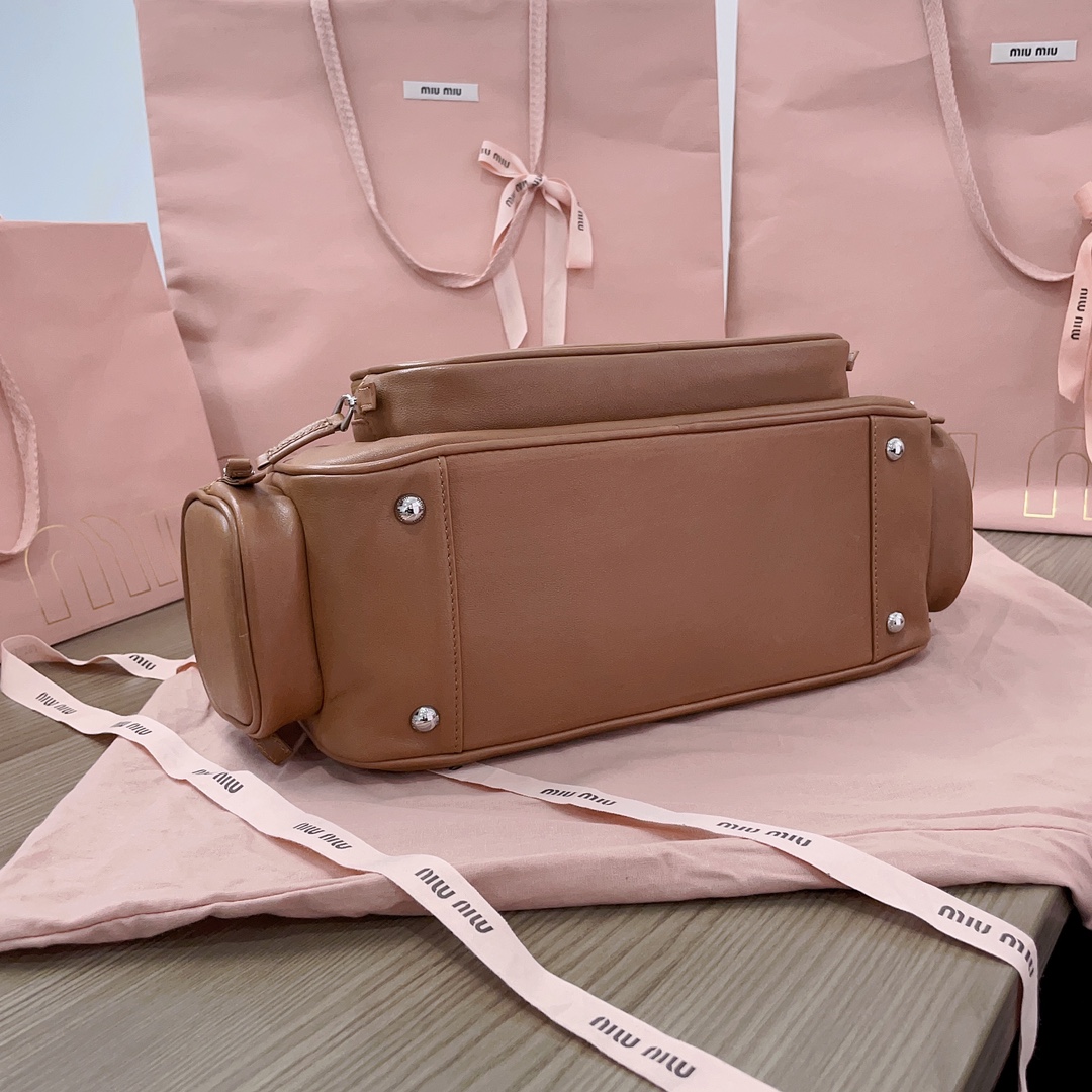 MiuMiu Tote-32X21X12.5CM