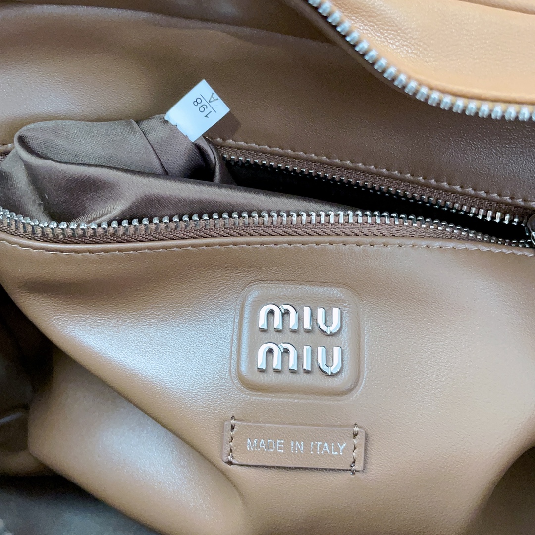 MiuMiu Tote-32X21X12.5CM