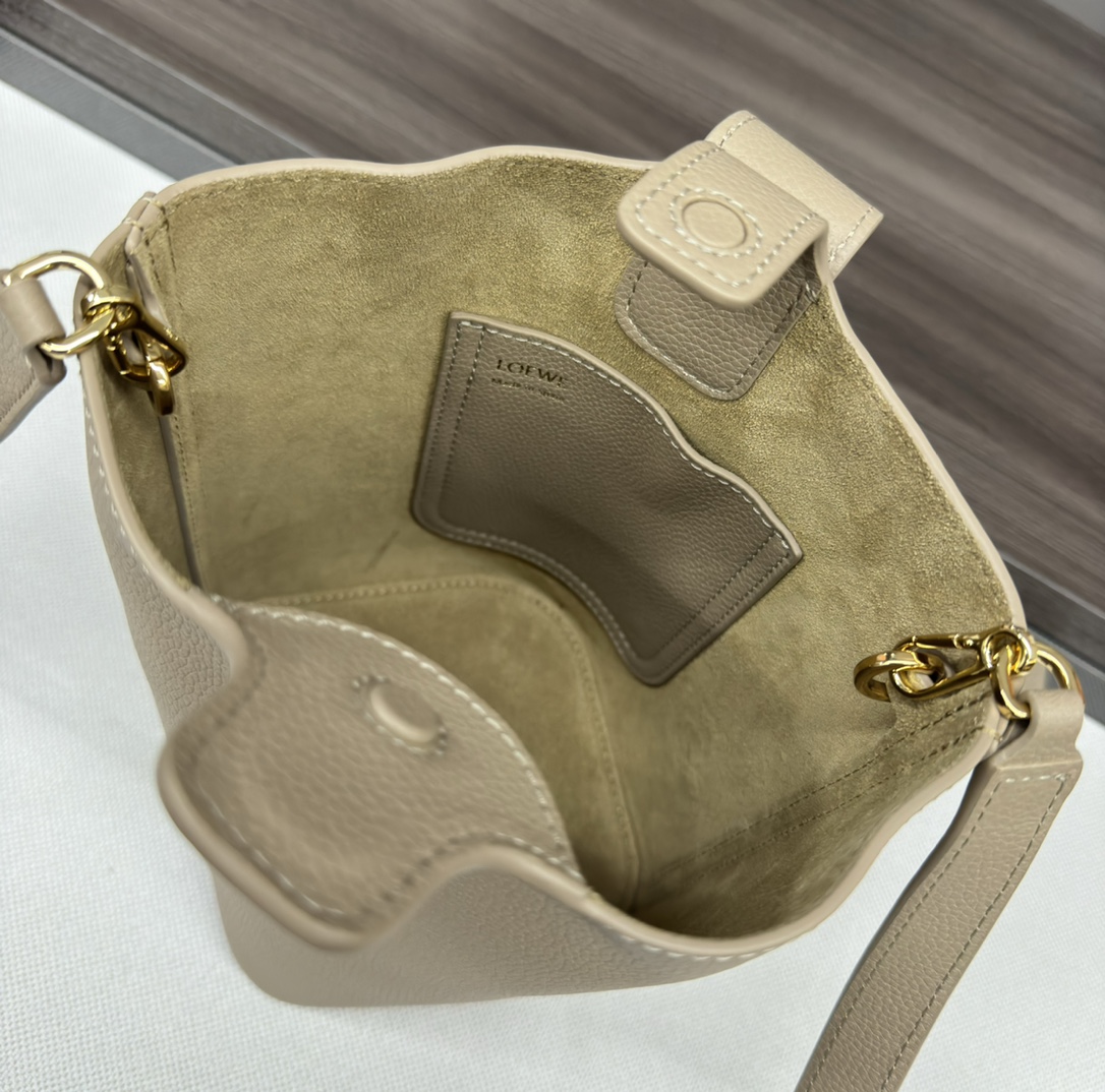 Loewe Mini Pebble Bucket Bag-16*16*19.5CM