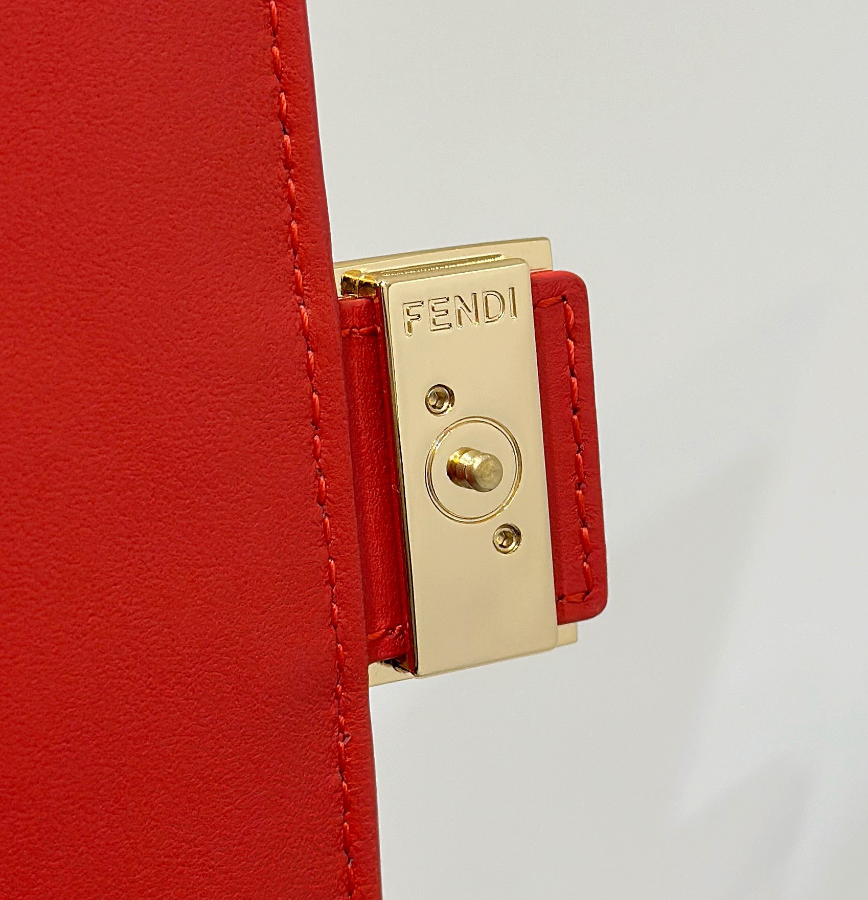 F**di baguette bag-21/5/11.5cm