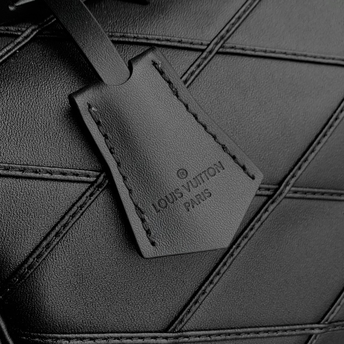 l**is V*t*n speedy bandoulière 20 -m24261-20.5 x 13.5 x 12cm