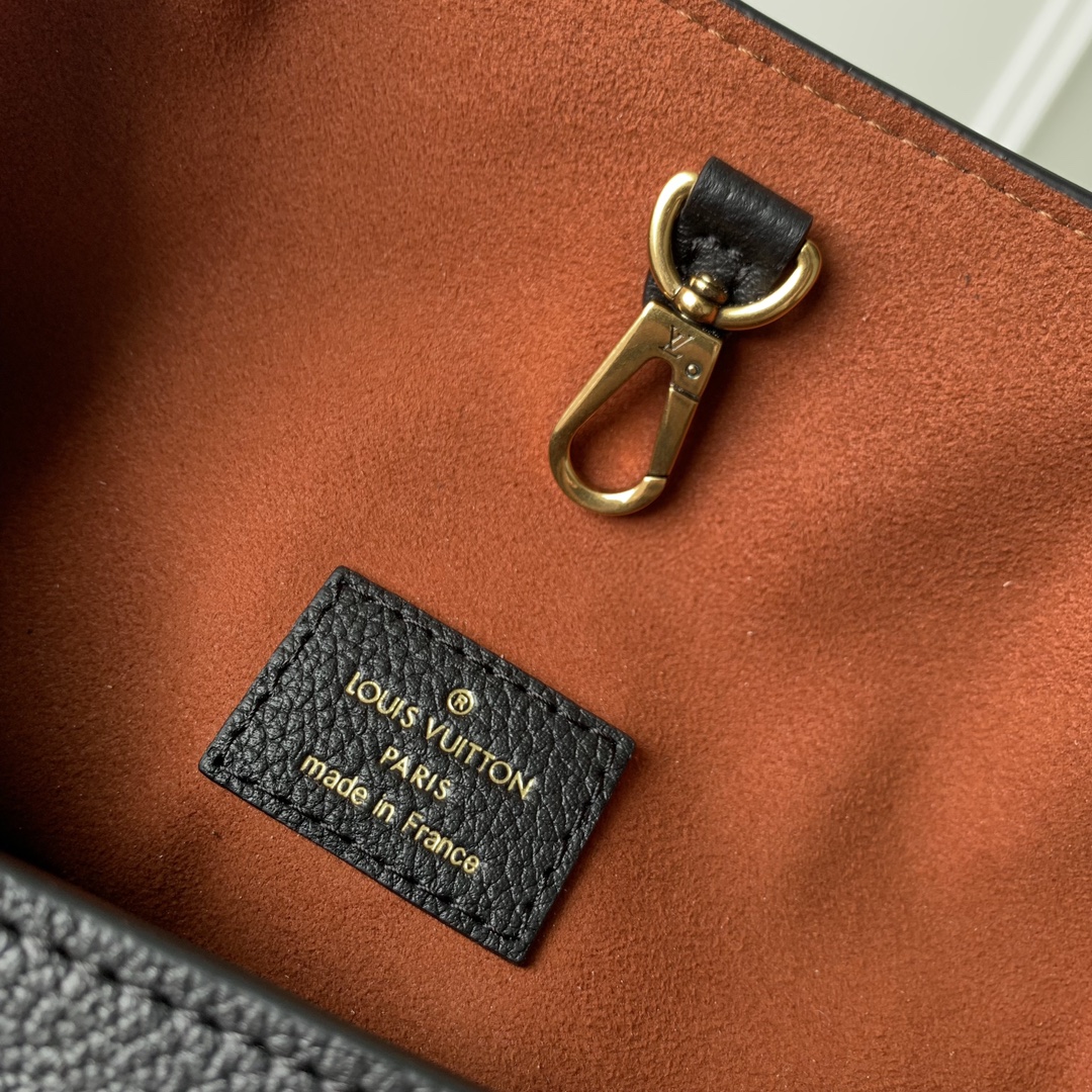 l**is V*t*n low key hobo-m24856-31 x 35 x 18cm