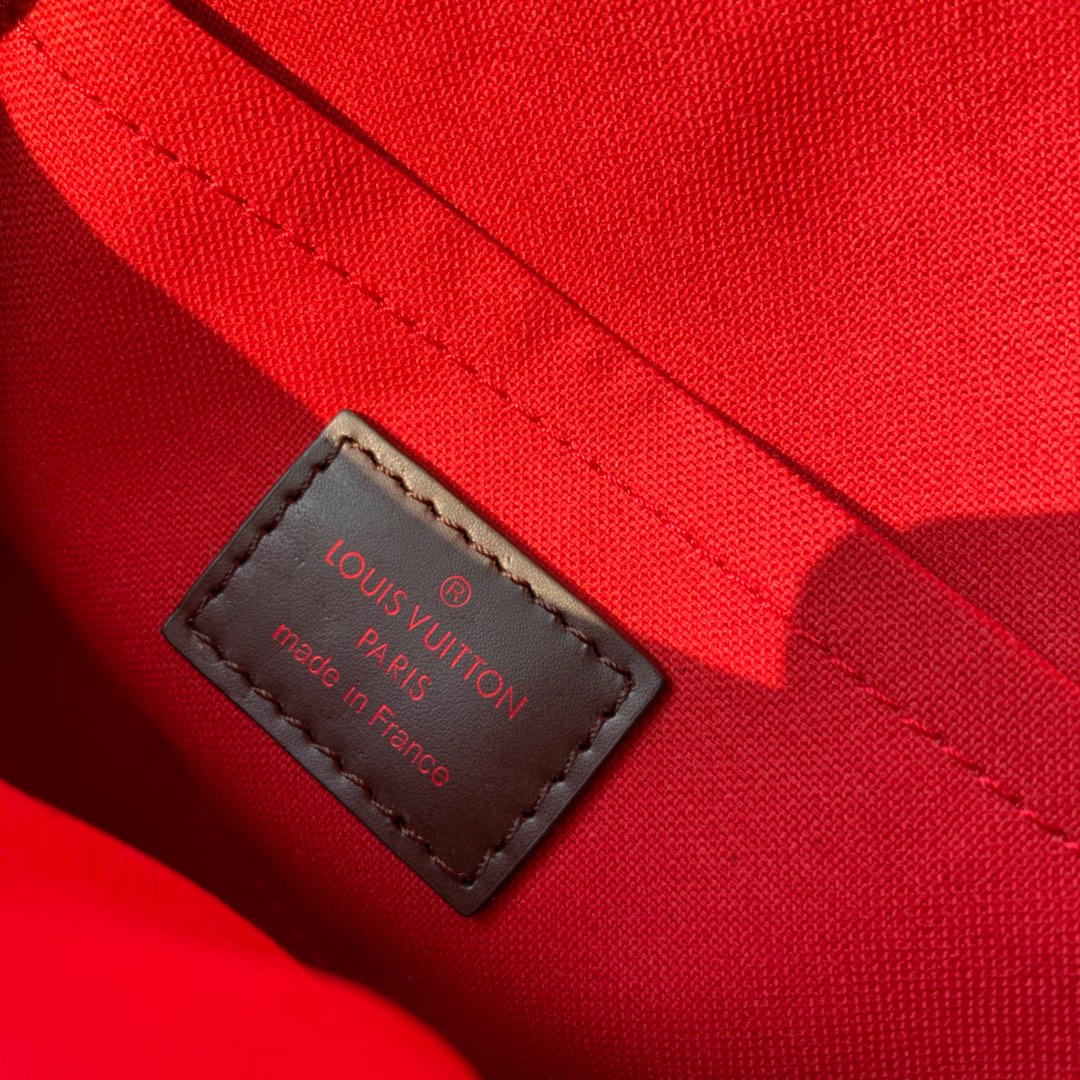 l**is V*t*n favorite n41277-24*14*4cm