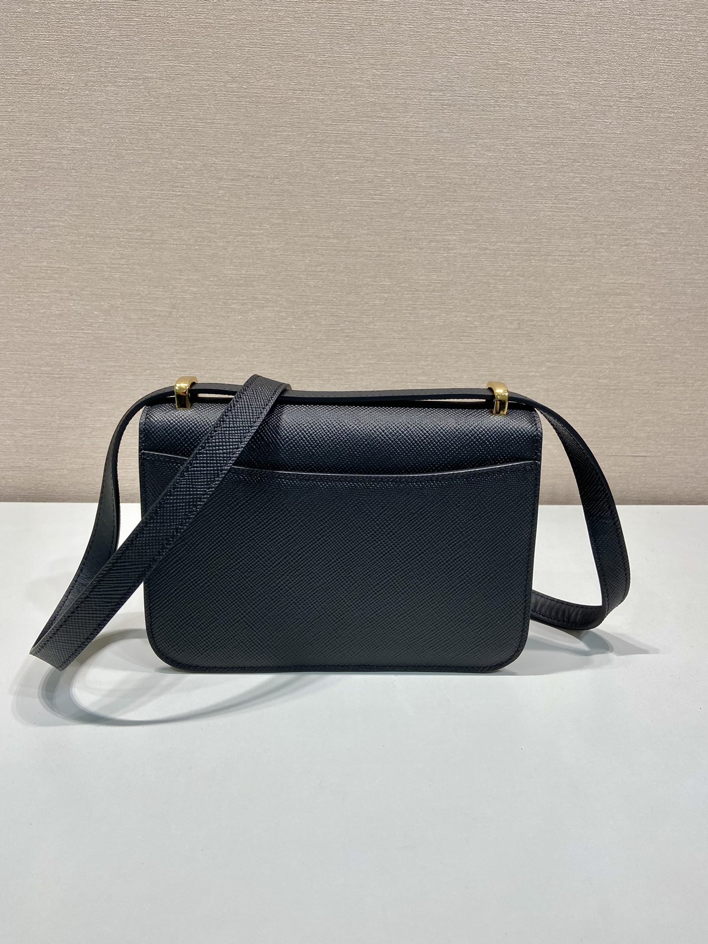 Pra*a 1bd320 bag-22*16*6cm