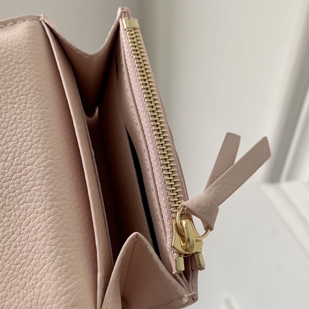 l**is V*t*n wallet-m83231-11×8cm