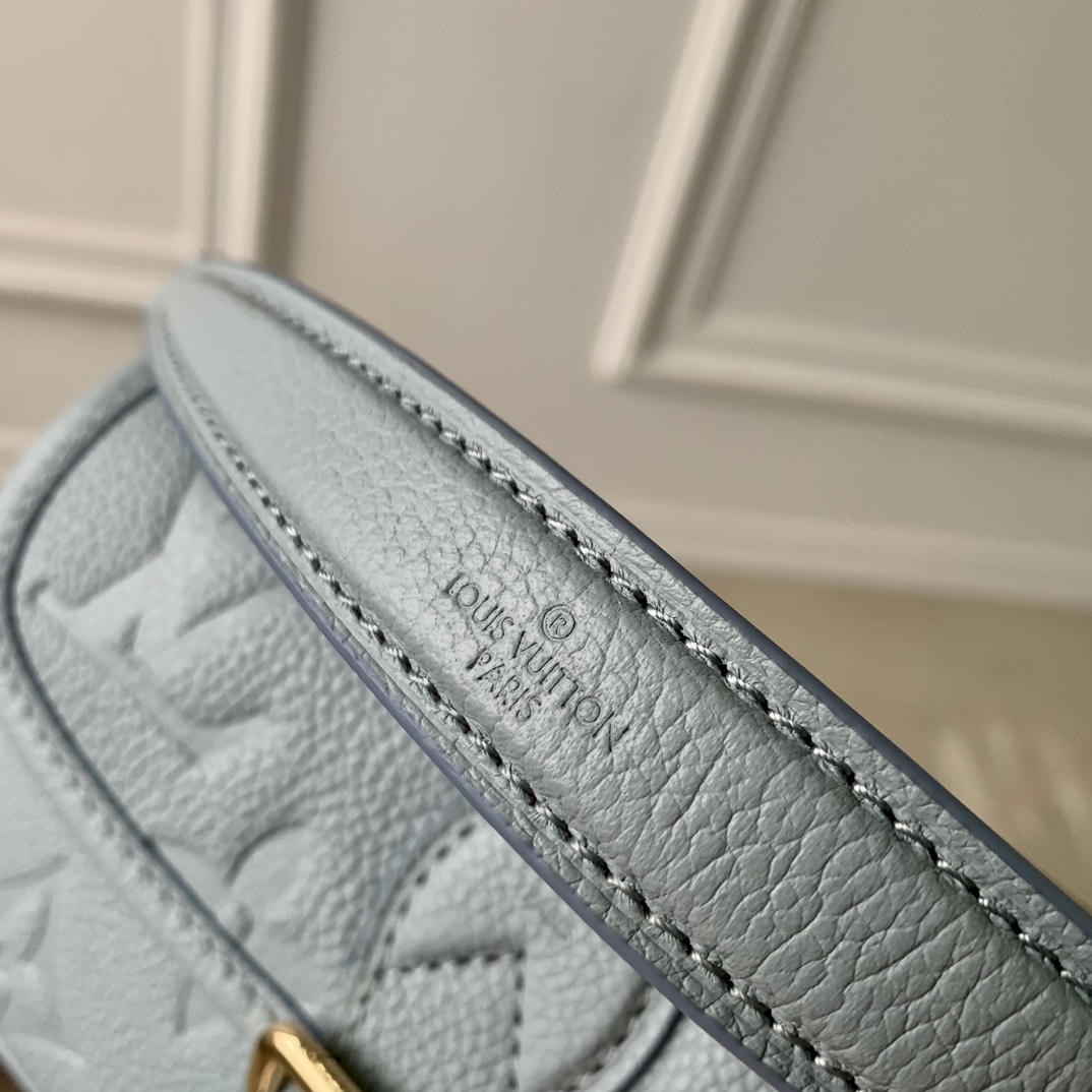 l**is V*t*n nano diane handbags-m83566-19*10.5*6cm