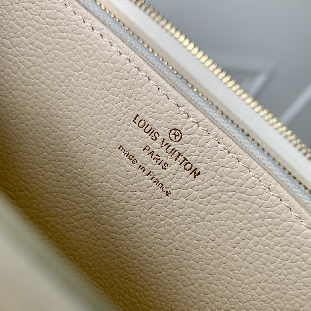 l**is V*t*n zippy wallet n40675-19.5x10cm