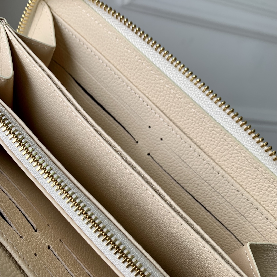 l**is V*t*n zippy wallet n40675-19.5x10cm