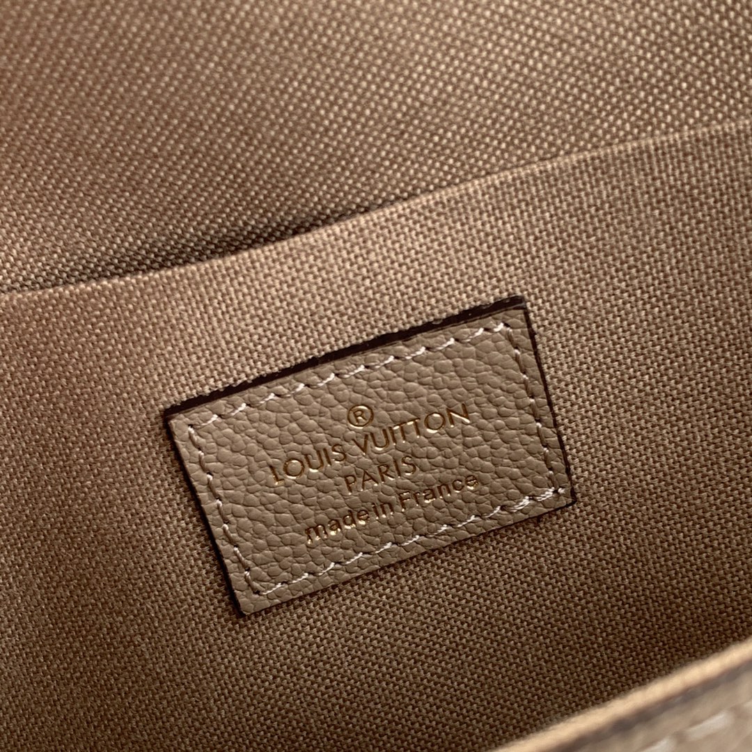 l**is V*t*n m83589 pochette félicie wallet -21*12*3cm