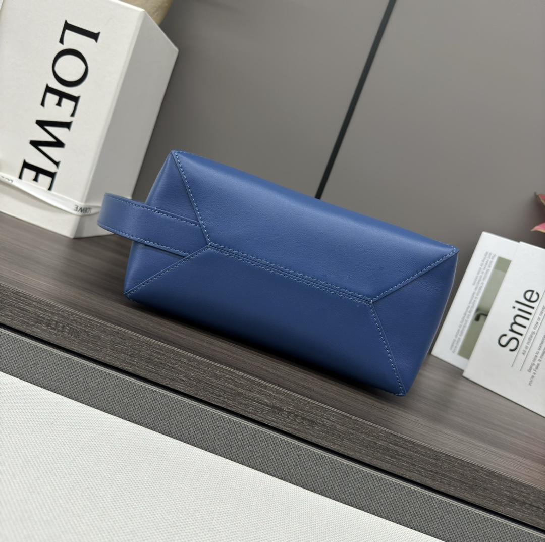 Loewe Pouch-22.7*12*15.5CM