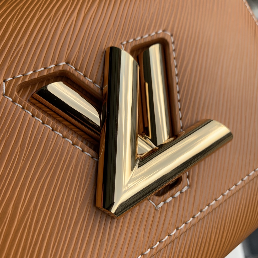 l**is V*t*n twist mm-m21040-23 x 17 x 9.5cm