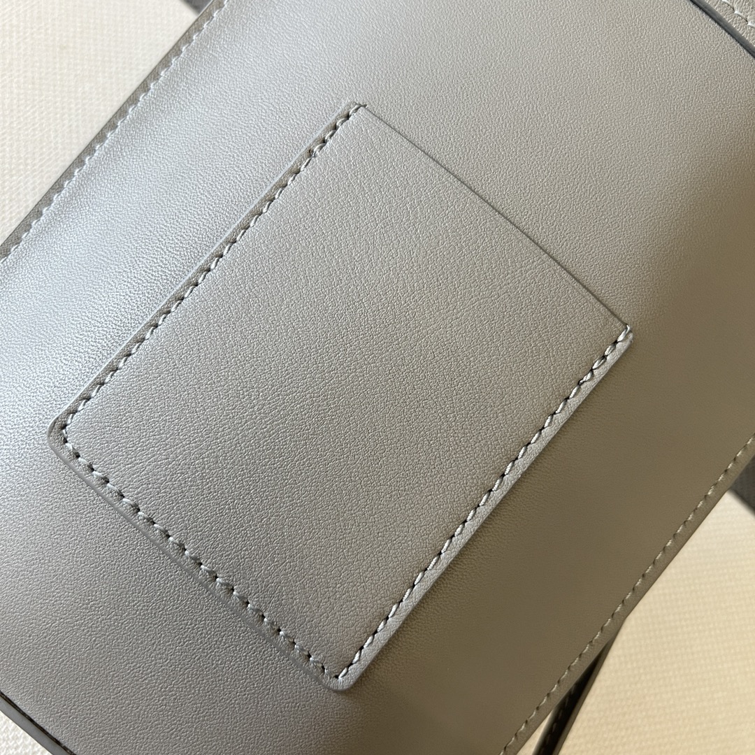 Loewe Dice Pocket-21*15*5CM