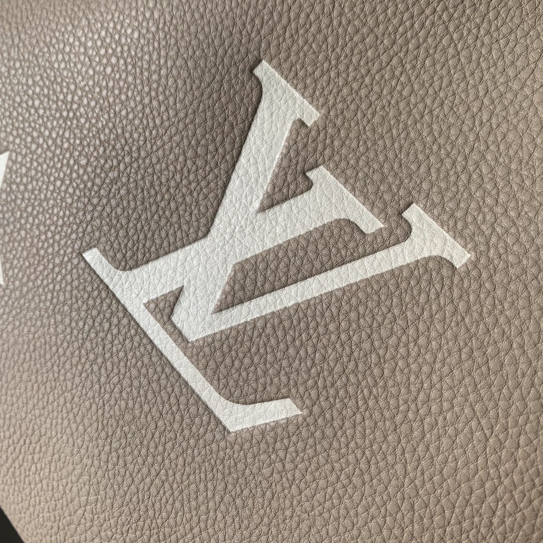 l**is V*t*n summer bundle handbag-28.0 x 20.0 x 11.5cm