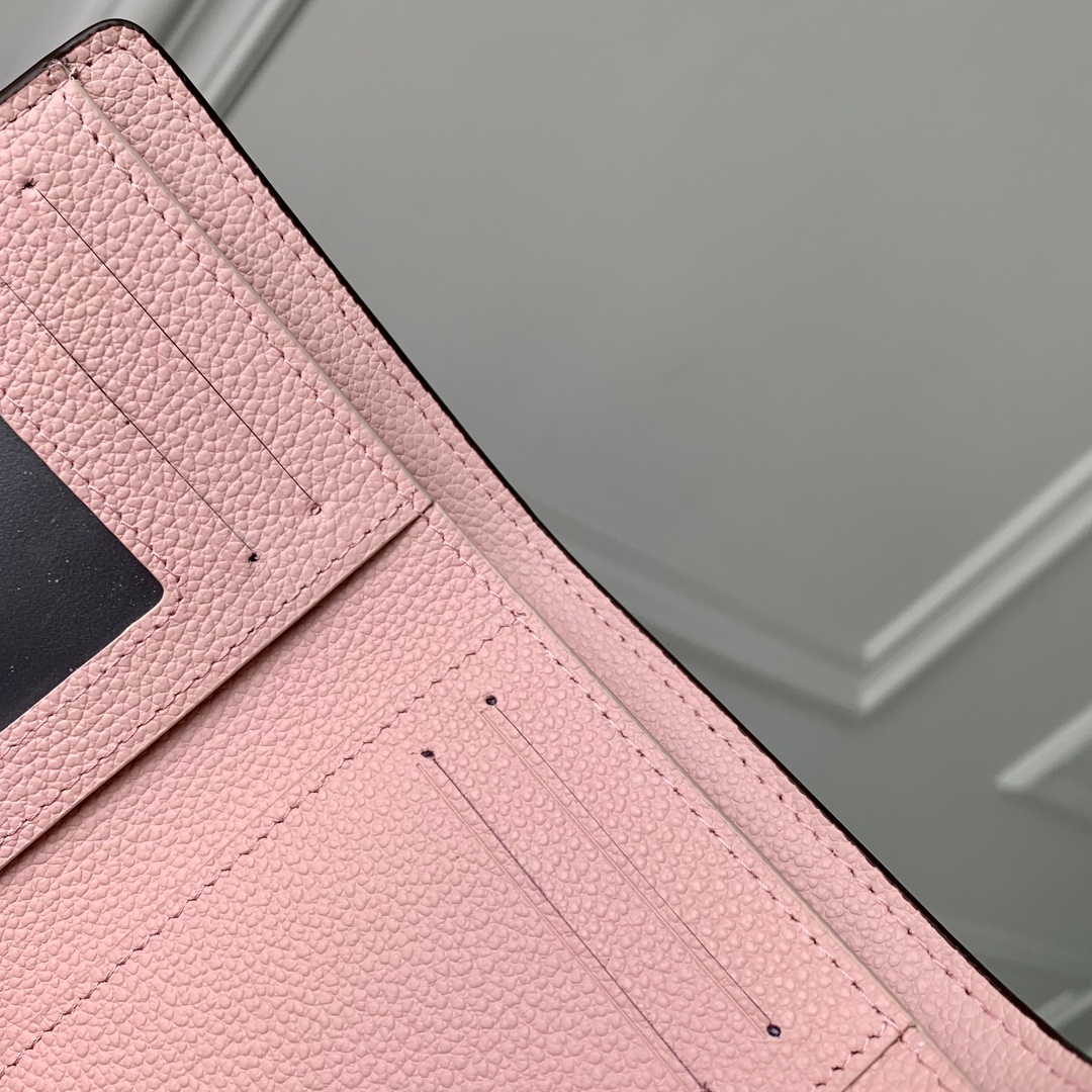 l**is V*t*n wallet-m83231-11×8cm