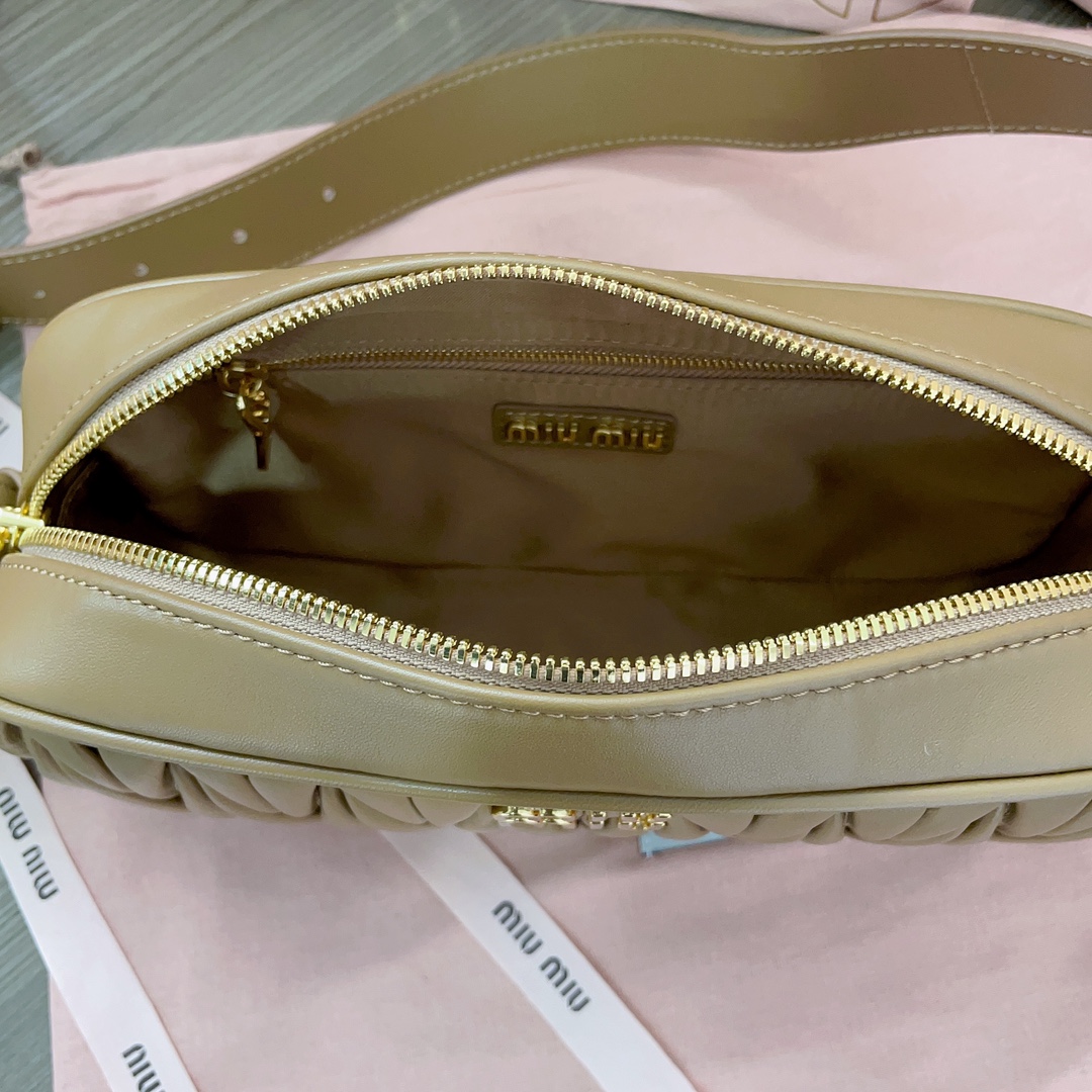 MiuMiu Matelassé Leather Shoulder 5BC158 Bag-24*11.5*7CM