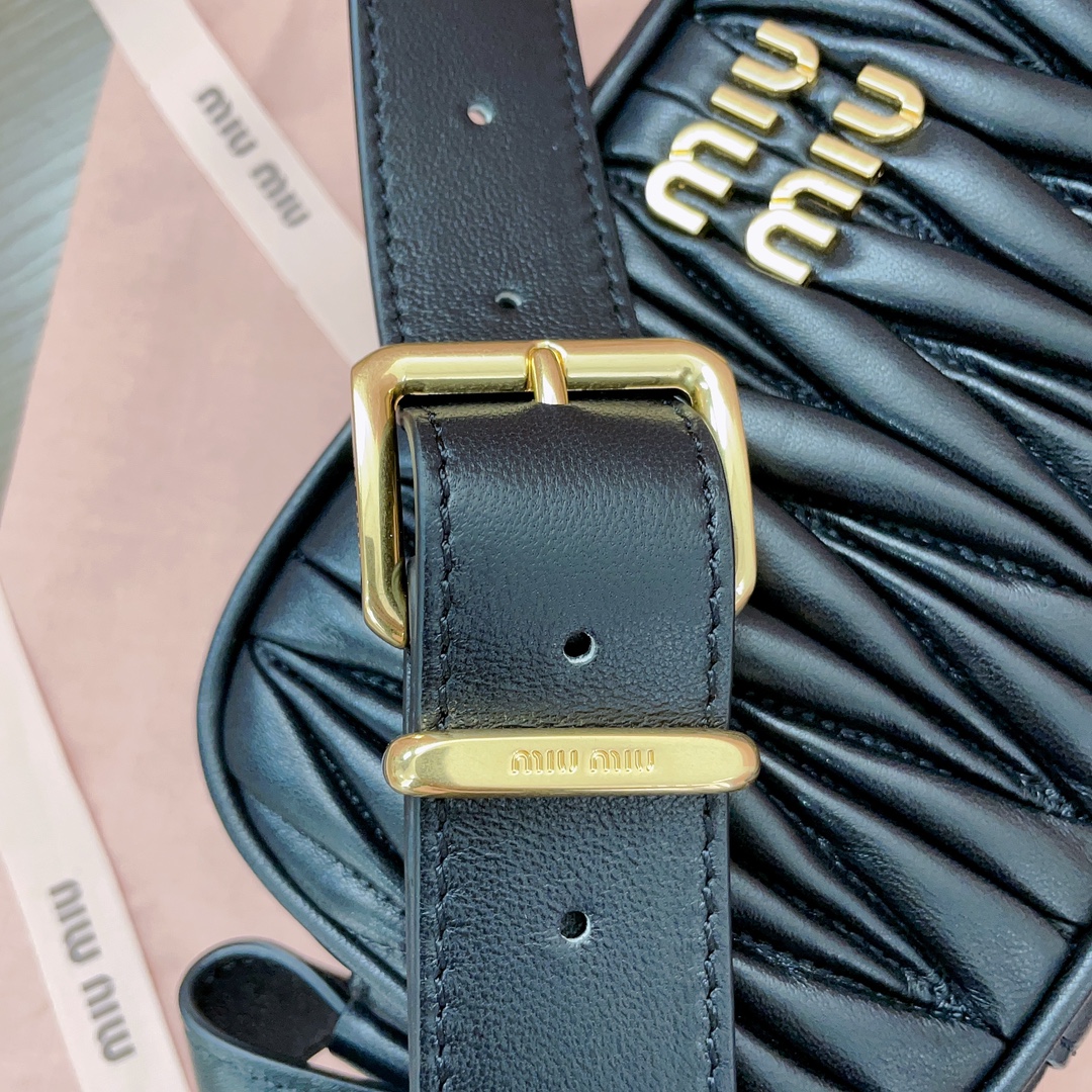 MiuMiu Matelassé Leather Shoulder 5BC158 Bag-24*11.5*7CM