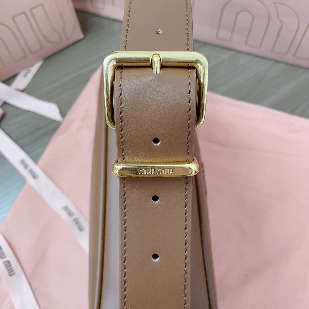 MiuMiu Leather Shoulder 5BC158 Bag-24*11.5*7CM