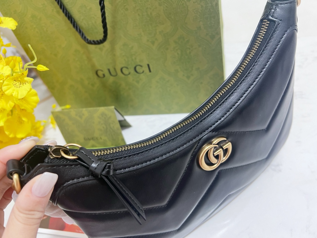 G*u*i gg marmont top handle bag-26*17*4cm