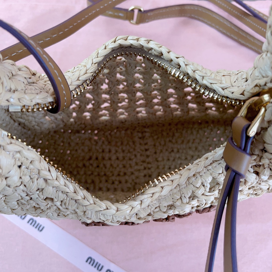 MiuMiu Wander Crochet-Knit Shoulder Bag-20X 17 X6CM