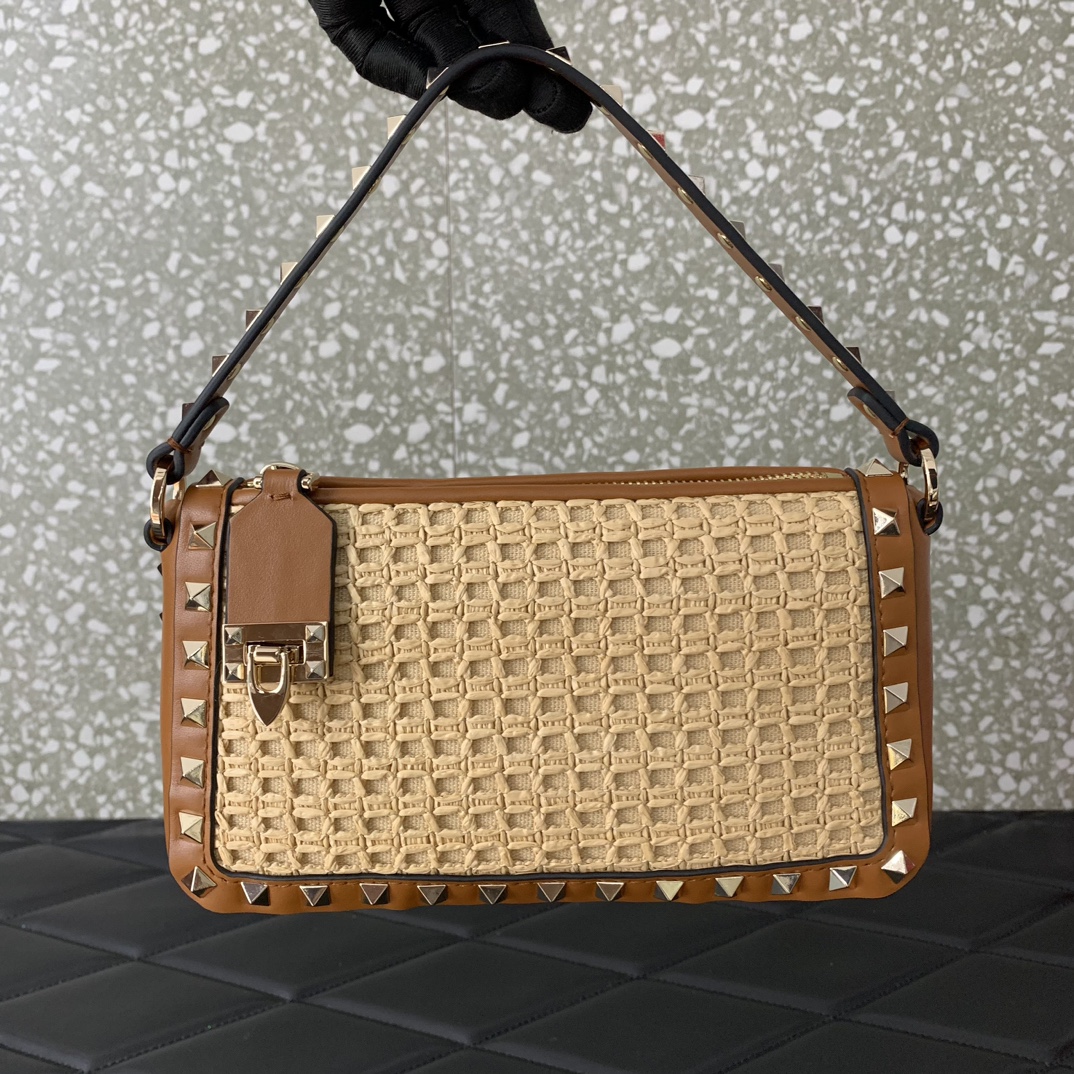 Valentino Rockstud Raffia Bag-19*13*7CM