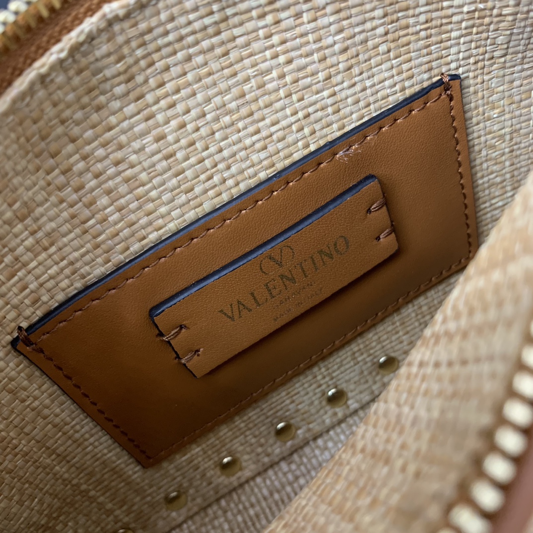 Valentino Rockstud Raffia Bag-19*13*7CM