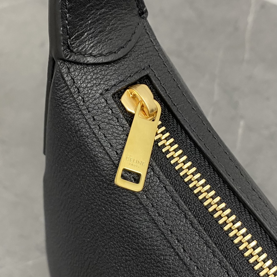 Ce**e heloise hobo tote-23x17x21cm