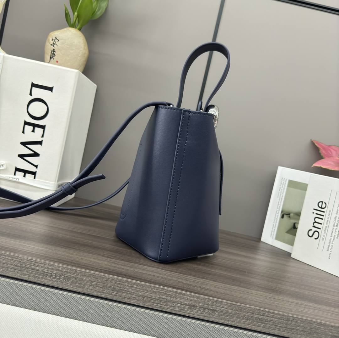 Loewe Mini Pebble Bucket Bag-16*16*19.5CM