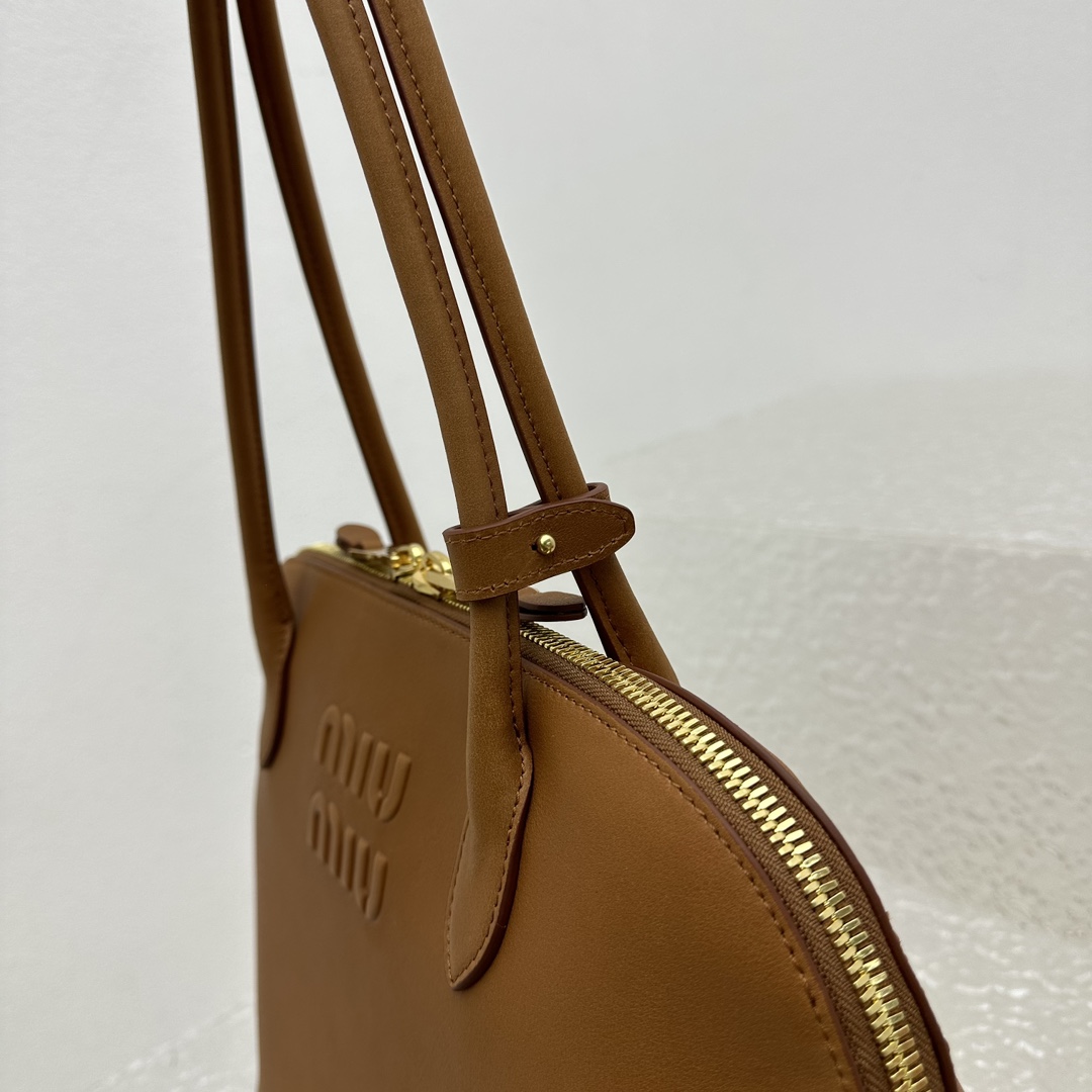 MiuMiu Casual Style Plain Leather Elegant Style Bridal Logo-39*17*28CM