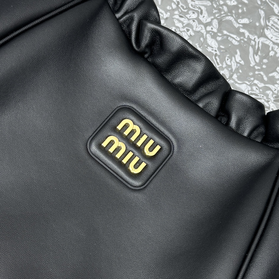 MiuMiu Wrinkle Dumpling Bag-38*19*7CM