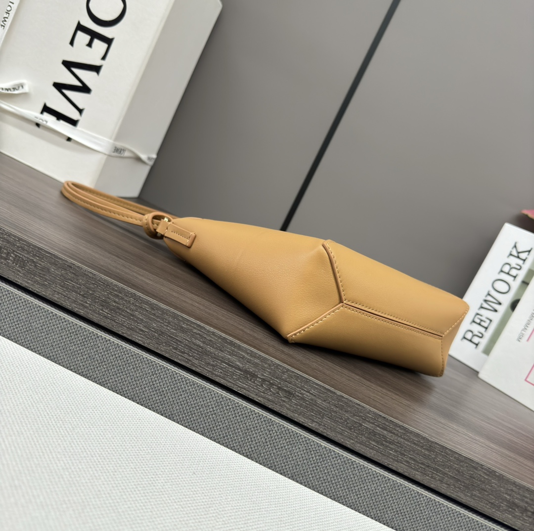 Loewe Puzzle Fold Pouch-23*6.5*15.5CM