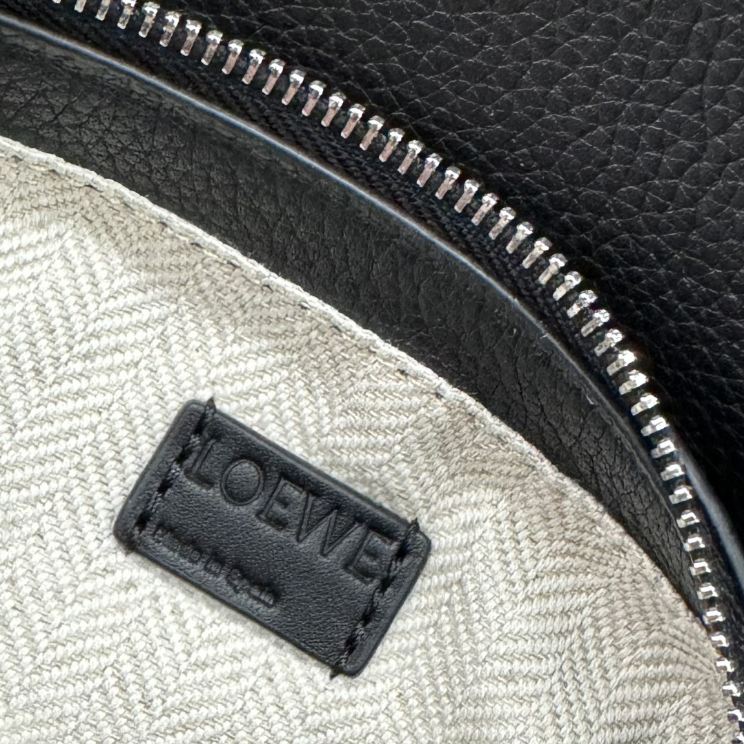 Loewe Puzzle Edge Bag-18*12.5*8CＭ