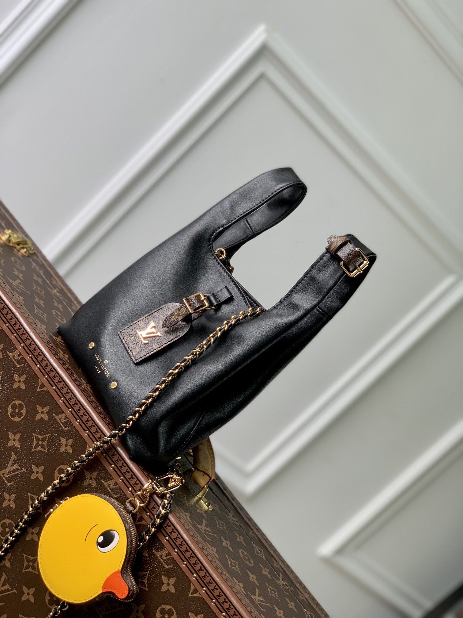 l**is V*t*n atlantis bb handlebag-17x17 x7cm