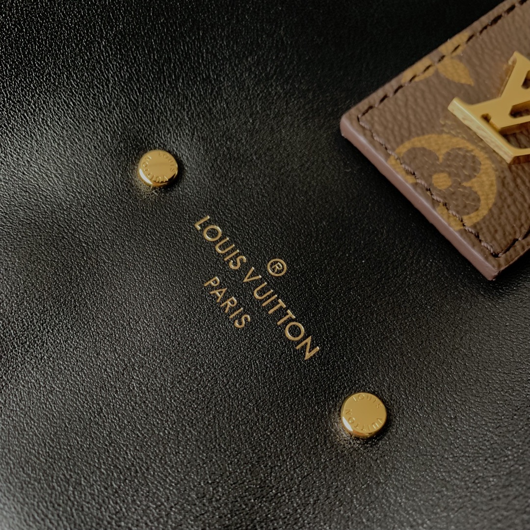 l**is V*t*n atlantis bb handlebag-17x17 x7cm