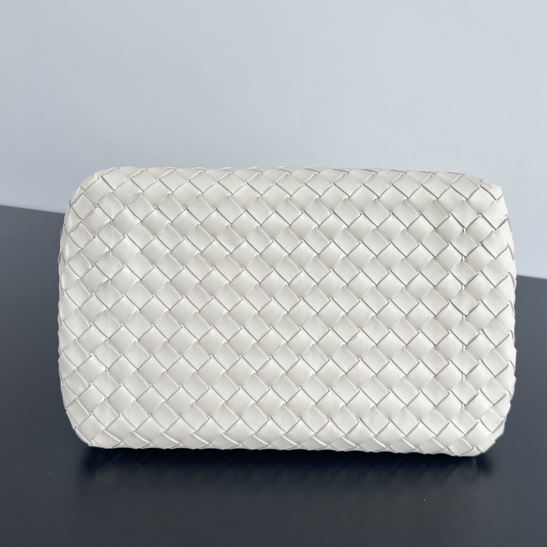 Bo*te*ga ve*ne*ta intrecciato tote-30x26x20cm